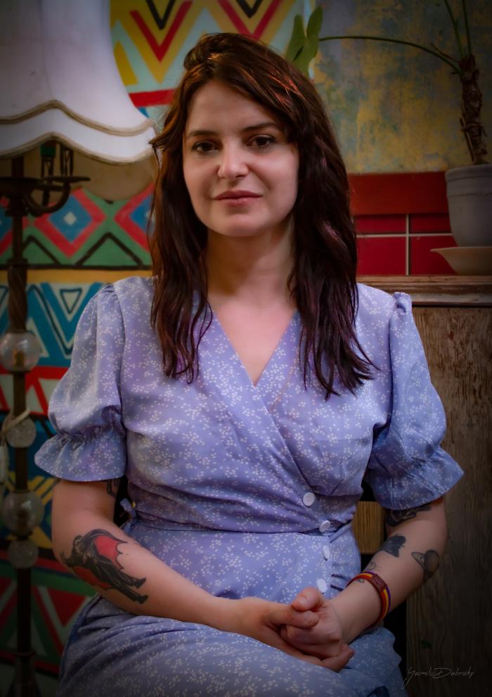 Amigos
La perdida de un ser querido es siempre un dolor muy grande, se necesita apoyo y cariño d las personas q te rodean para seguir adelante. Nuestra amiga Ana Hurtado acaba de sufrir una gran perdida. 
Enviémosle mensajes d apoyo para q sepa q no está sola!
#SiempreContigoAna