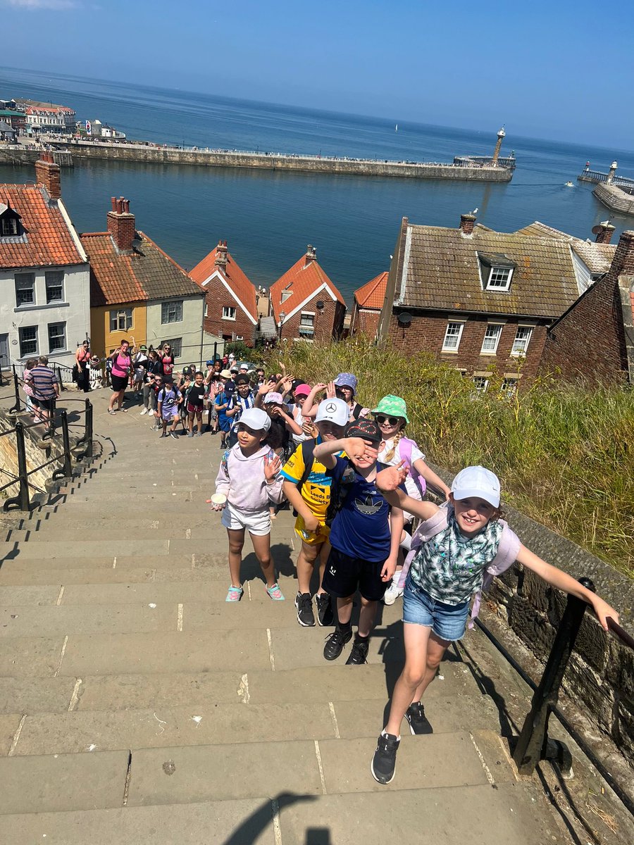 rothwellstmarys's tweet photo. 199 steps later! #whitbylive https://t.co/OYAfPjSbW6