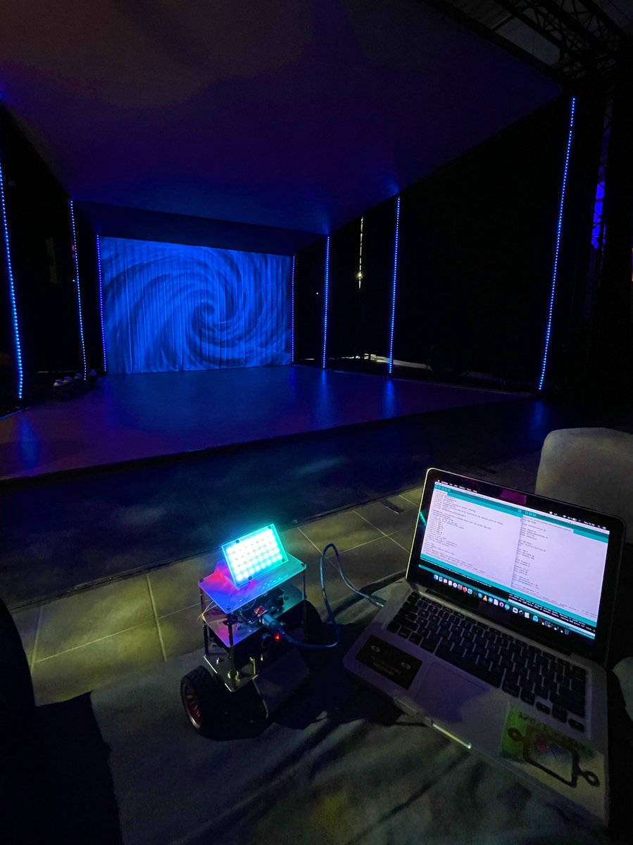 Manufaktor_'s tweet photo. Last upload and ready! Tomorrow presentation of our 5 months residence @Theaterdigital thanks a lot to @pozyxLabs @ProcessingOrg @unitygames @arduino for the great tools https://t.co/yDIIrJ6mUy