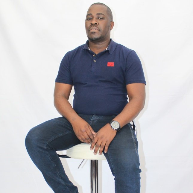 Techzarc's tweet photo. Learn to buy coins with Muziewakho and received my Advisor at R350 lifetime mentorship program. https://t.co/QQjAmSIWMu
