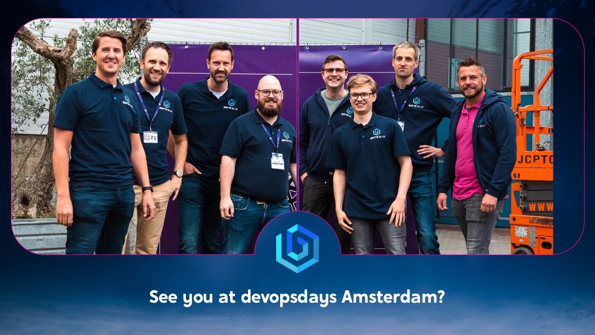 BeyondBlueNL's tweet photo. Ook Bryte Blue is aanwezig bij devopsdays Amsterdam! Je herkent onze collega's aan hun blauwe shirtjes. Ben jij er ook?
#devopsdays #devopsdaysamsterdam https://t.co/19wFe3HAHc
