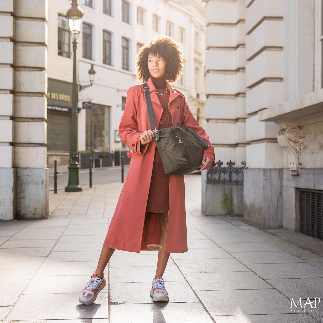 PondokIndahMall's tweet image. Enjoy 50% OFF* on Kipling’s End of Season Sale! *T&amp;amp;C Apply #KiplingIND #KiplingLiveLight #LiveLight