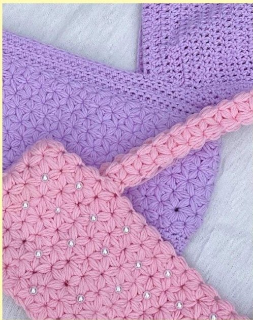 shinsukees's tweet photo. Hi! It's Cat the Crocheter 🫶

[rt to get a chance to get ur own top!]

I'm opening up commissions again for these tops! The Butterfly Top 🦋 and the Windflower Top 🌸 by kim.krochets 💖

Sizes are customizable! I can do varying sizes from babies to plus-size!

more details 🔽 https://t.co/AG6SzkK76u