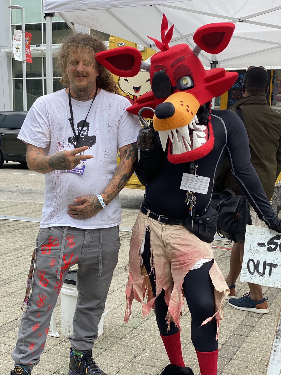 champloosloppy's tweet photo. Animazment photo dump! #animazment2022 #anime #weeb #cosplay #con https://t.co/vgyl2ELsYa