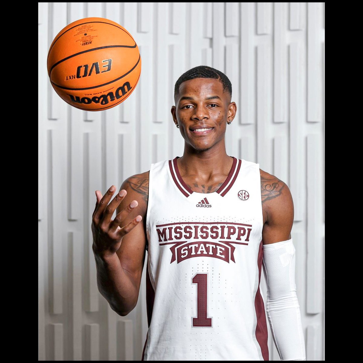 BasketballAdn's tweet photo. Llegó el día!!

NBA DRAFT 

Exitos @MolinarIverson3 🇵🇦🤞🏻🏀 https://t.co/1QPUk9SpeR