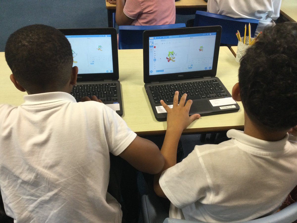 FeatherstoneY3's tweet photo. Today in year 3 we are practising changing the features of our sprite in computing using the scratch programme! https://t.co/GQogoGSIFz