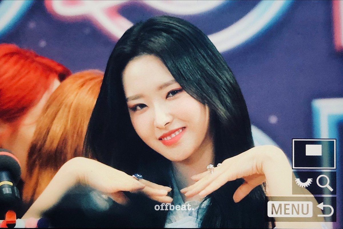 offbeat1113's tweet photo. 220623 #이달의소녀 #올리비아혜 #LOONA #OliviaHye https://t.co/bQiB0yE2Qh