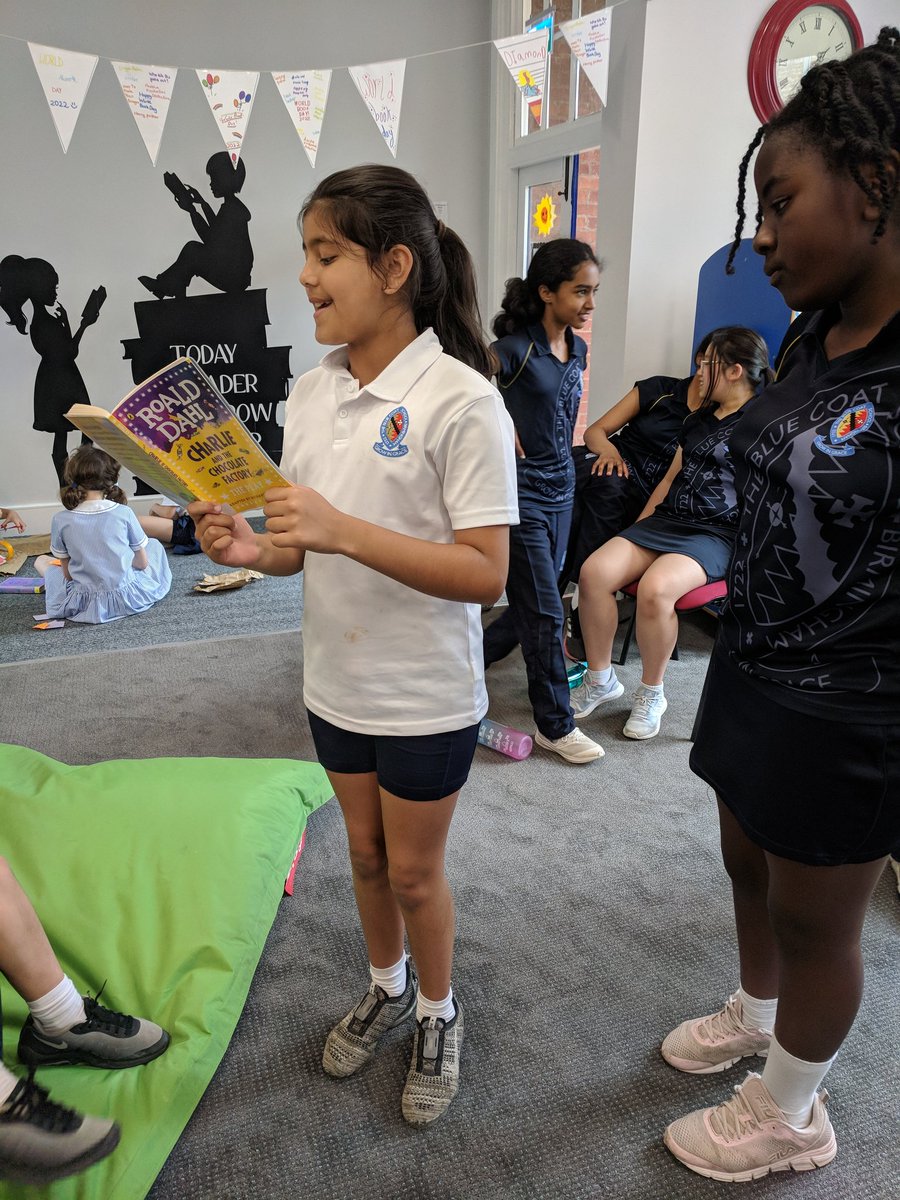 bcslibrary_'s tweet photo. Great leadership from Y6 #pupillibrarians Vuyi &amp; Jaskiran guiding Y3&amp;4 pupils to act out Charlie &amp; the Chocolate Factory in the library today - they absolutely loved it! #fun #noisy https://t.co/CZoZuA5Fgd