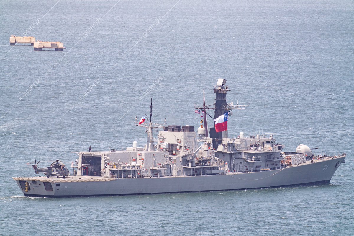 WarshipCam's tweet photo. Chilean Navy Type 23 Duke-class frigate Almirante Lynch (FF-07) (EX-HMS Grafton F80) leaving San Diego - June 22, 2022 #almirantelynch #ff07 @Armada_Chile
* photos courtesy of @cjr1321 https://t.co/TSjL4ZOiSt