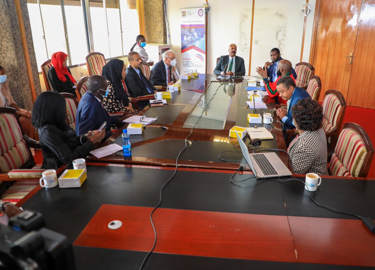 NMS_Kenya's tweet photo. In Kenya the dentist population ratio is 1:42000 while the recommended ratio by World Health Organization is 1:7000. NMS is committed to improving access to quality and affordable oral health care services for all residents of Nairobi. https://t.co/kLavjiKPC4