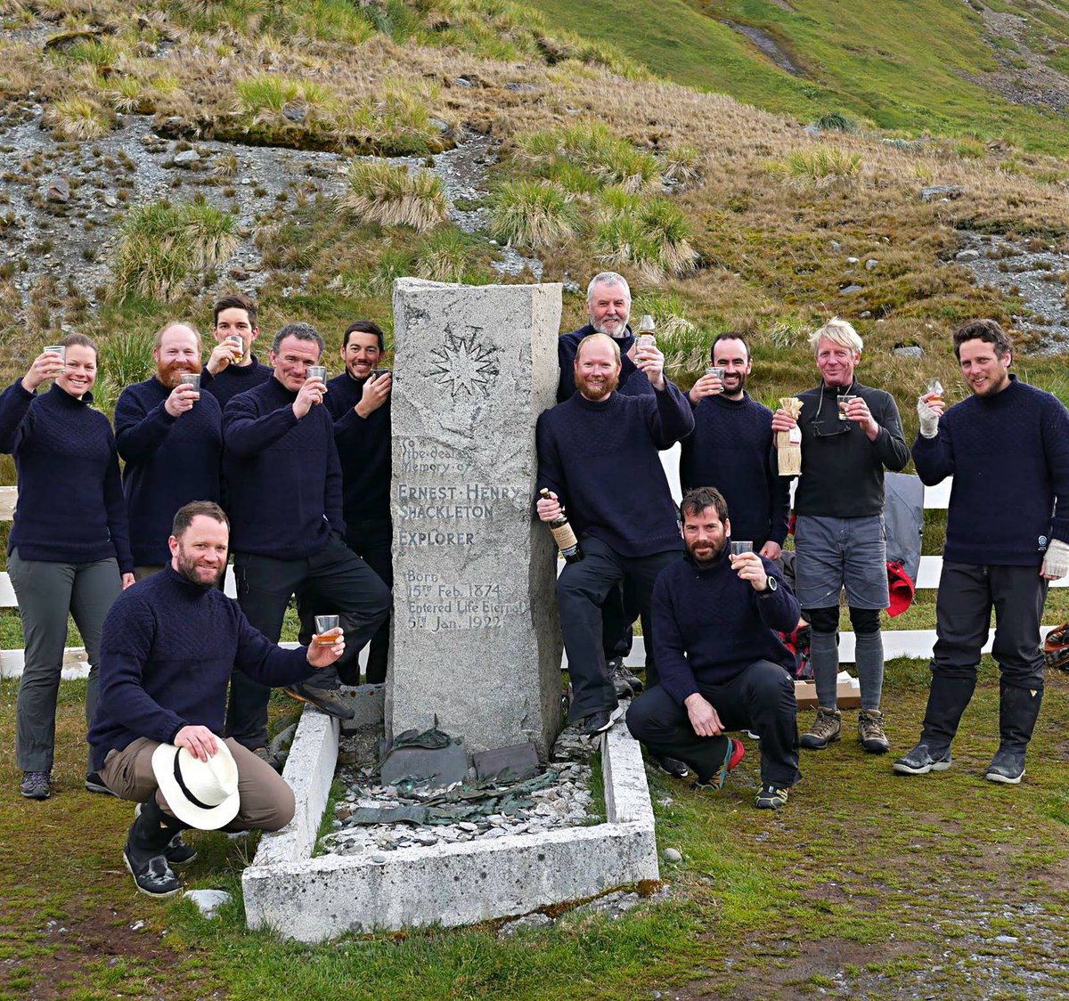 SouthGeorgiaHT's tweet photo. Cdr T Winter, EL: "The extraordinary leadership of Shackleton...is inspirational" He led an RNexped into Weddell Sea, Elephant Island and to SG for sailors and Royal Marines: Antarctic Endurance 2016."
See more https://t.co/83EpCzGaux
#Shackleton100 #myshackleton https://t.co/pjlr5m8WtI