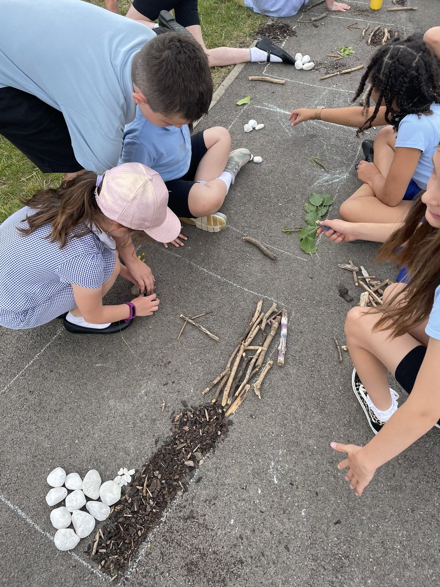Y4WFA's tweet photo. Demonstrating our understanding of the water cycle using natural resources 🪵🌿🪨 @Cabotfederation #wfageographers #wfascientists https://t.co/Rde3BehZmg