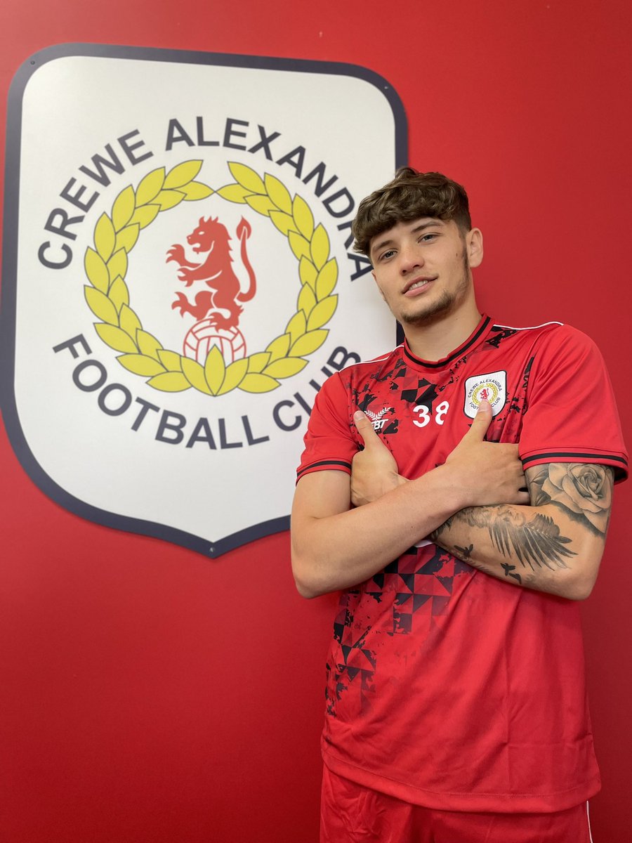 crewealexfc's tweet image. Future star. ⭐️

#CreweAlex