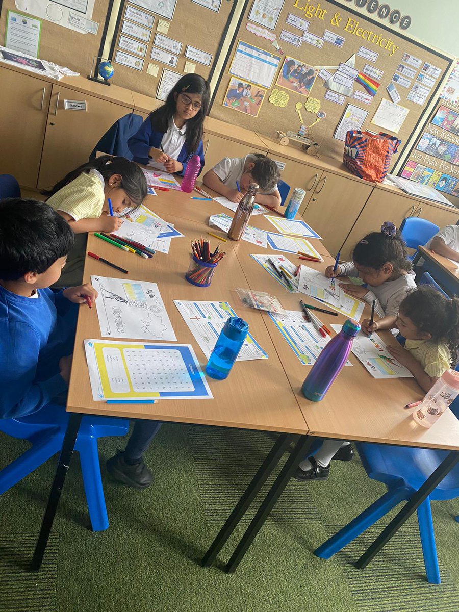 carltonj_i's tweet photo. MFL Week - Year 1 children spent the afternoon with Mrs Mir creating fact files on Ukraine and learning a traditional Ukrainian Folk Dance #MFLweek #OurWorld #Culture #Ukraine https://t.co/IUs36YuivT