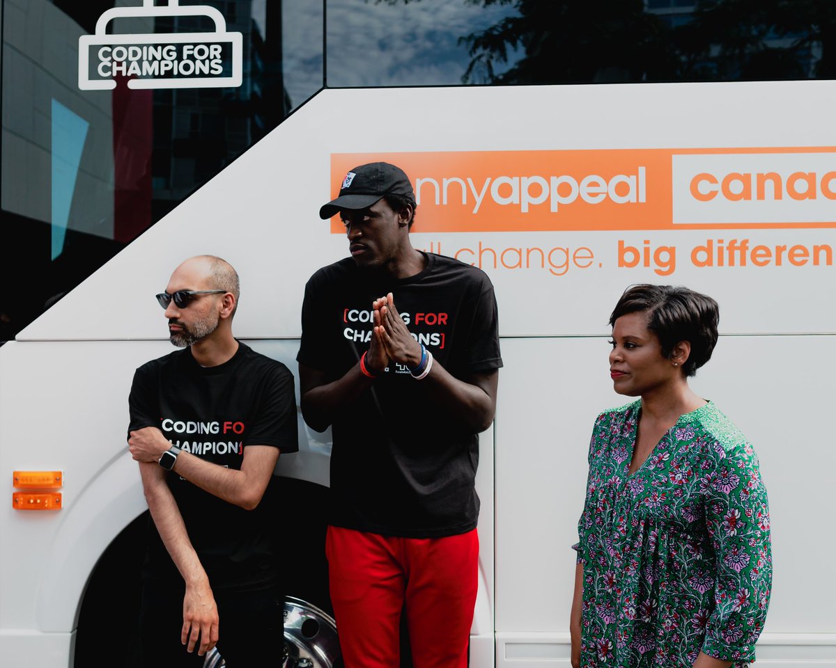 PennyAppealCa's tweet photo. 150 laptops to all girl students in Toronto ✅
All students who received a laptop enrolled in a coding program that will prepare them for the future ✅
Vibes alongside @pskills43 ✅
Learn more: https://t.co/pDn1q612iT
📸 Ryan Hack
#spicyp #wethenorth #codingforchampions https://t.co/5Zgjs4KCn1