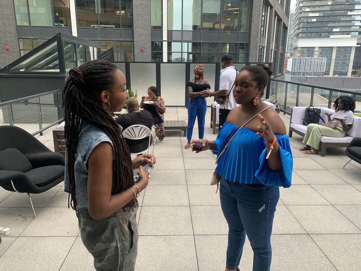 SFA_Community's tweet photo. Big shout out to everyone who came out to our Digital to Physical web3 social as we welcomed @UmbaDaima fam to Toronto for the first time !  #sfacommunity @MNFSTOTV @Logik416 @symbolik @alldaysfa  #blacknft https://t.co/r3mNjvRGyg
