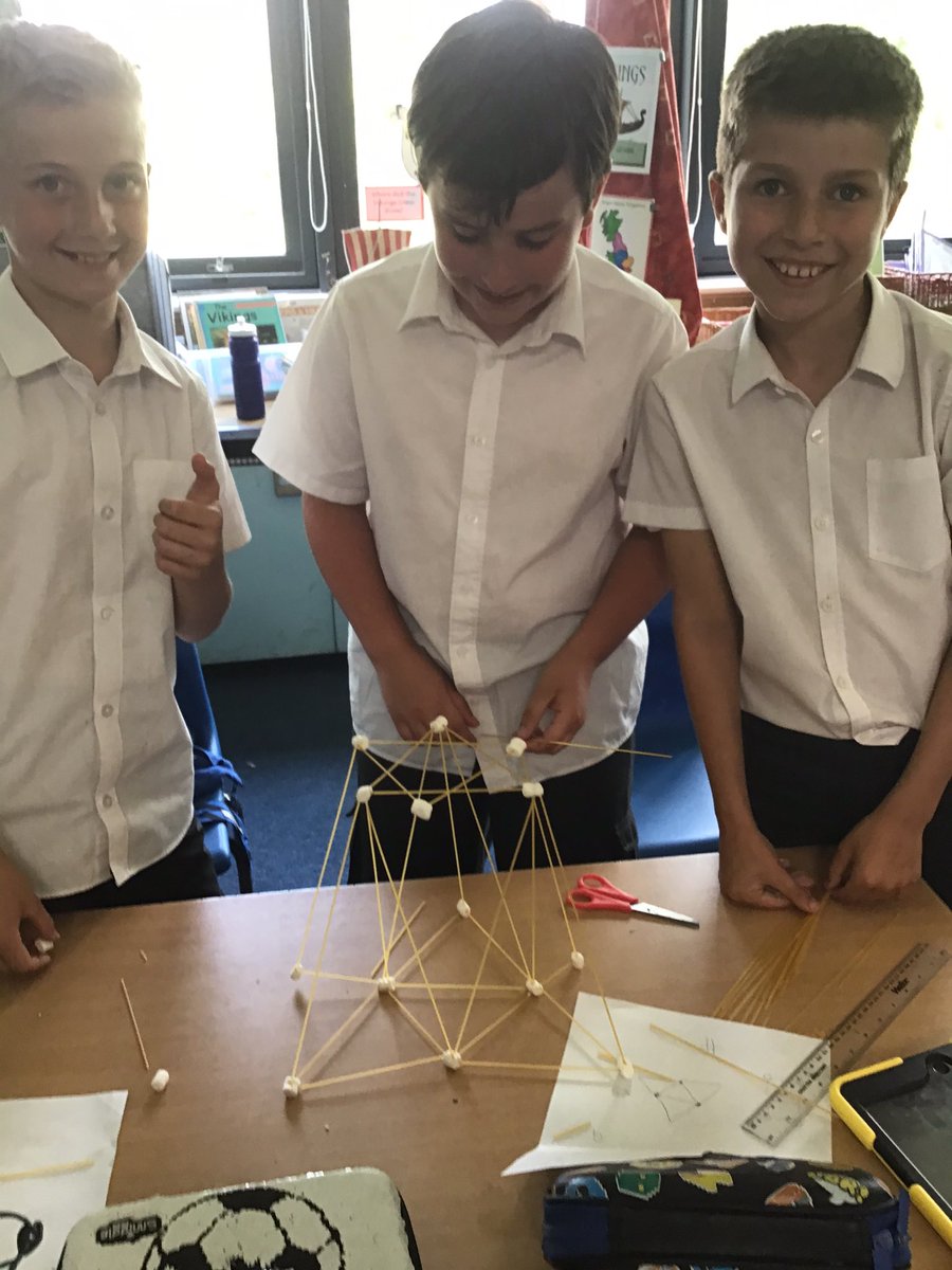 BroomfieldsJnr's tweet photo. 5CS -some of our structures for our spaghetti challenge. Amazing team work everyone.
#Broomfieldsstem https://t.co/LFD7fN5bkF
