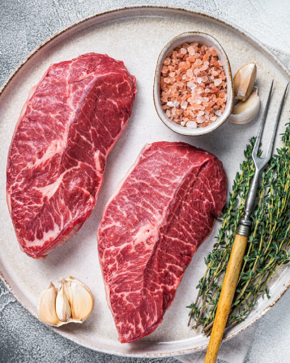 DouglasWillis's tweet photo. Perfect for barbecuing, our Flat Iron Steaks are butchered from the Featherblade of our beef, boasting the succulence and savoury staple beef is so famous for: https://t.co/0YUfo2tYyf

#bbqfood #bbq #barbecue #britishfood #welshmeat #welshbeef https://t.co/C9VFdRFTIb
