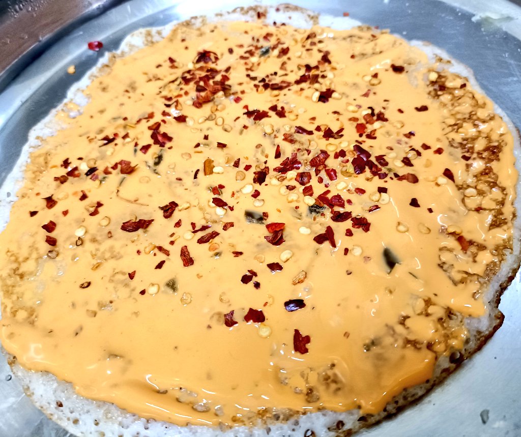 DeePakao's tweet photo. Third time this week i decided to cook at home instead of ordering in! #SelfPat https://t.co/X51pDRknPG