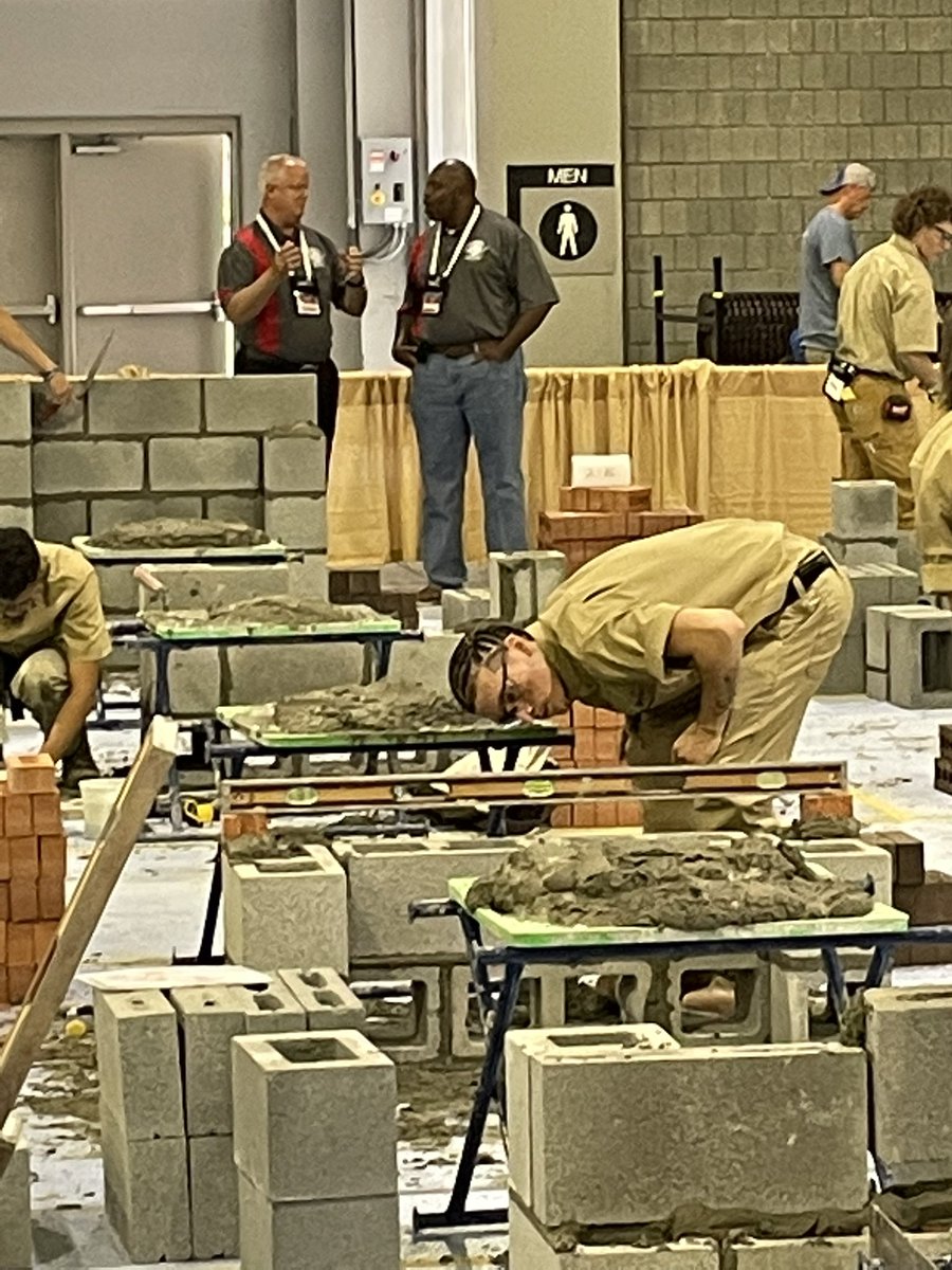 Kyle Henry Vimislik tweet media