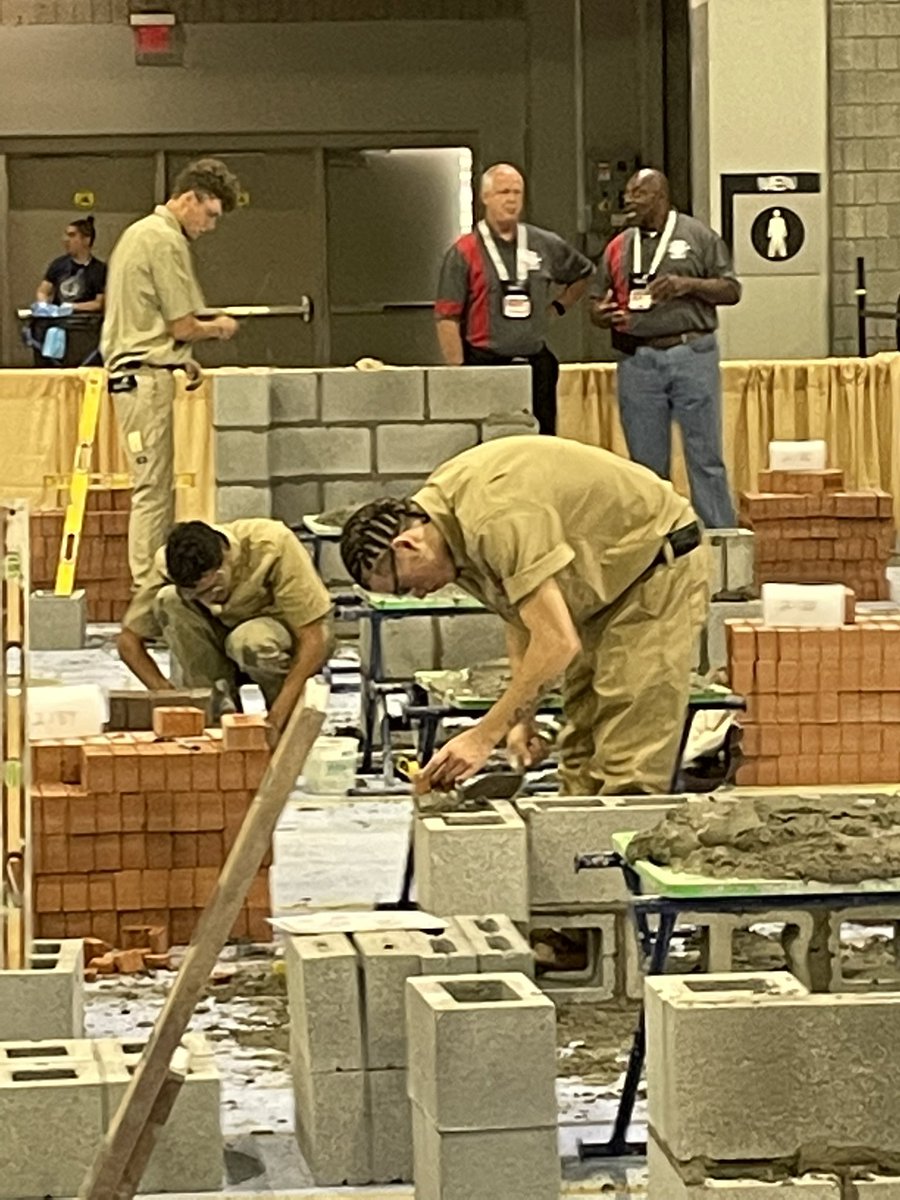 Kyle Henry Vimislik tweet media