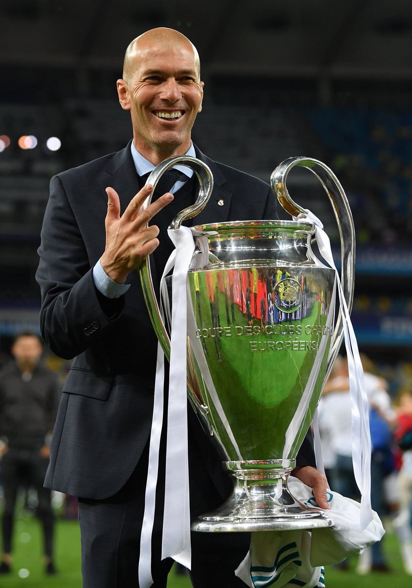 NachitoTV's tweet photo. 🔝⚪️🏆 ¡¡ZIZOU, SINÓNIMO DE GRANDEZA!! ¡¡Feliz cumpleaños!! 🎂 https://t.co/xdnTfrirSR