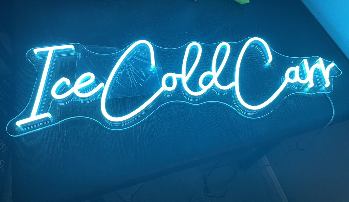 icecoldcarr tweet media