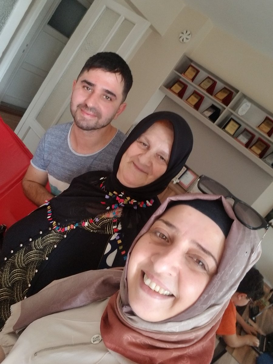 Yeni üyem Ayşe Boztimur Hoşgeldin Ersağ Ailemize  👏👏👏👏