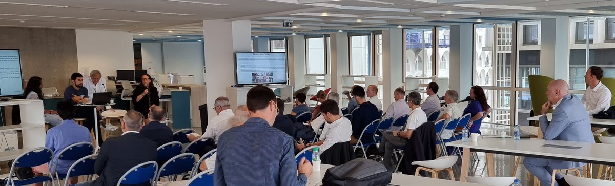 CRIGEPACA's tweet photo. @CRIGEPACA présent à l'Assemblée Générale @afigeo_asso_fr à #Marseille dans les locaux d' @AMPMetropole. Témoignages des membres en #PACA et des nouveaux adhérents 2022. Clôture de la journée par une visite de la baie et du Frioul ... https://t.co/21HMETxof0
