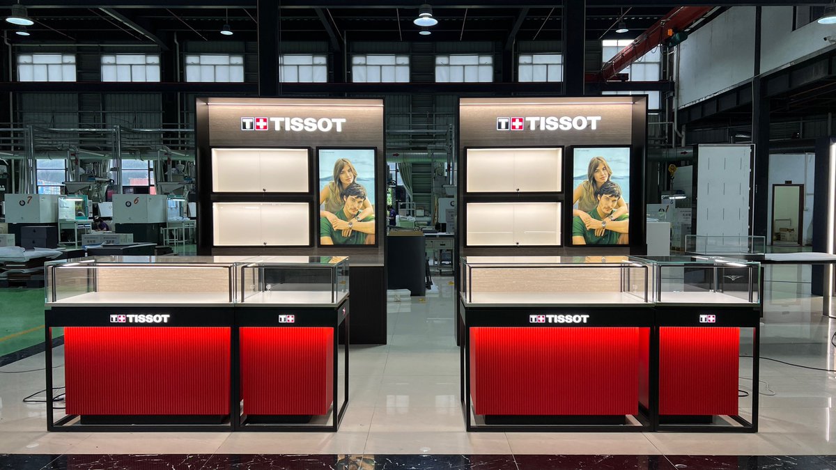 casadevallgroup's tweet photo. Check out this updated look for @tissot 👏

#fixtures #rebrand #millwork #highend #customdisplay https://t.co/FqoqzDnFah