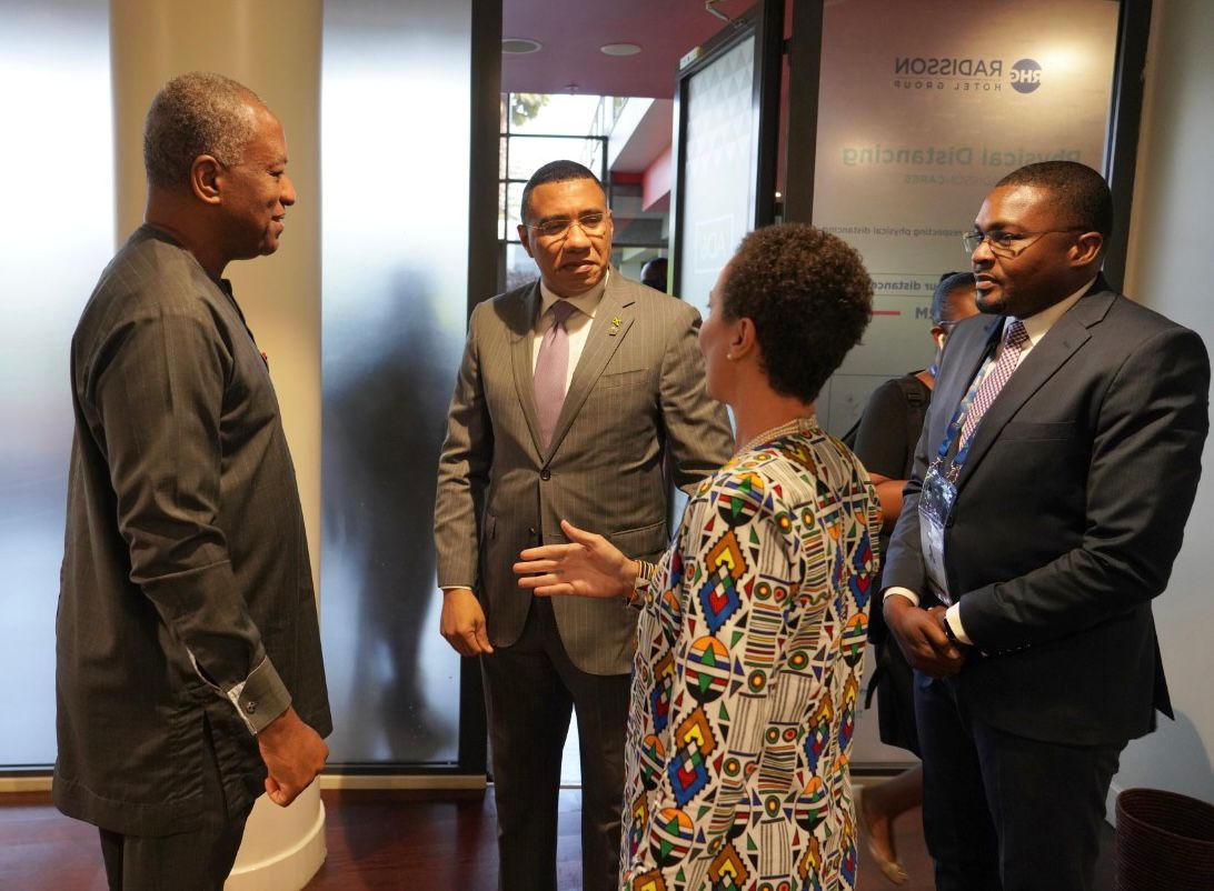 kaminajsmith's tweet photo. 2/2 ... including the #Commonwealth as well as my candidature for CWSG. #KJSforCSG We were delighted to have MHPM @AndrewHolnessJM stop by during our robust discussion.
#KJSforCSG https://t.co/N11qnc8AtF