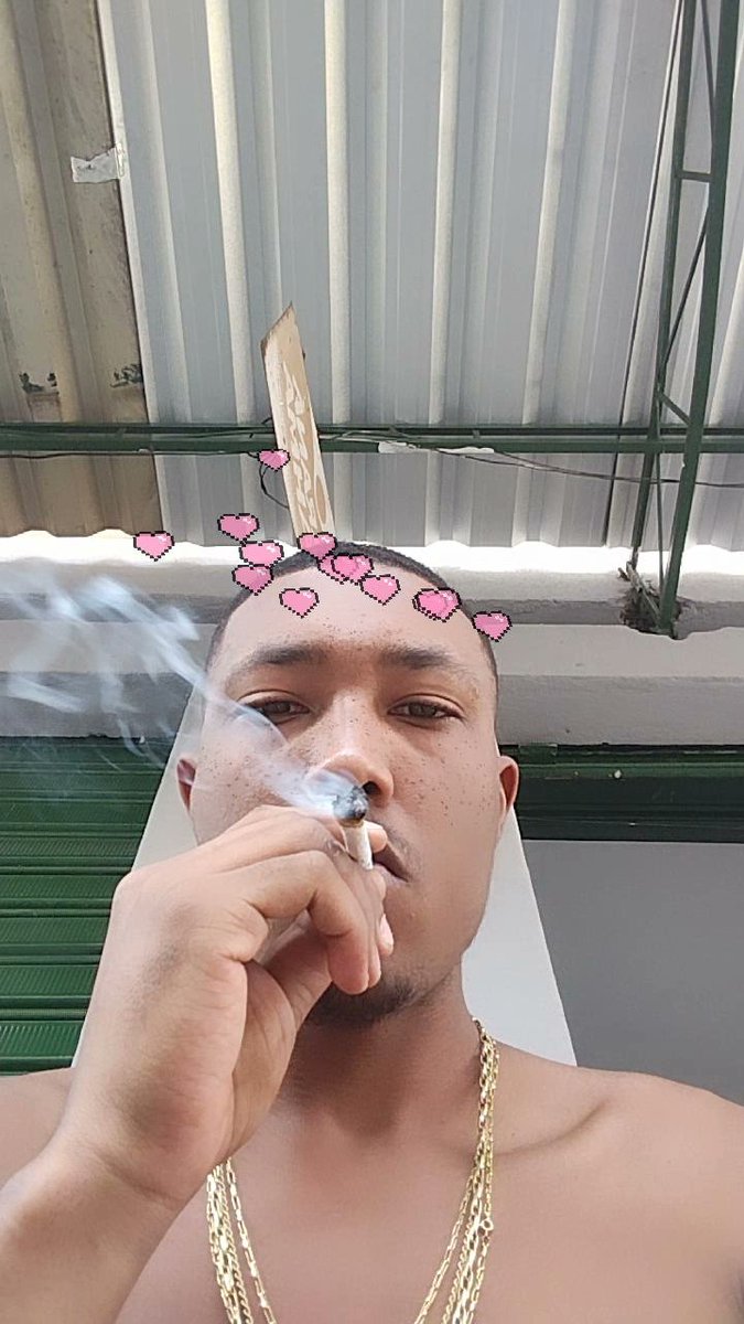 ClMandela's tweet photo. Julgar é facil, dificil é ver nosso esforço e nossa correria. 💭💰🥰🦾🕊 https://t.co/lxQPBWJpBD