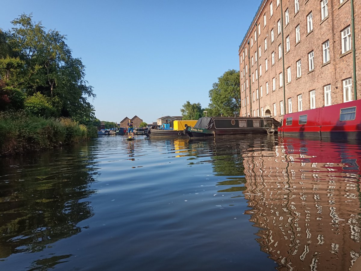 greatgrump's tweet photo. Swapped cycle for a canoe commute to work today.
#packraft
#greencommuting https://t.co/BJ29uL1OhK