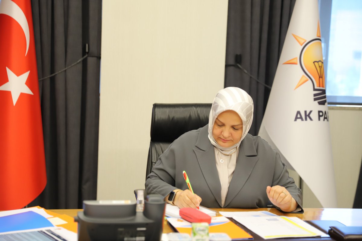 AK Parti Kadın Kolları tweet media