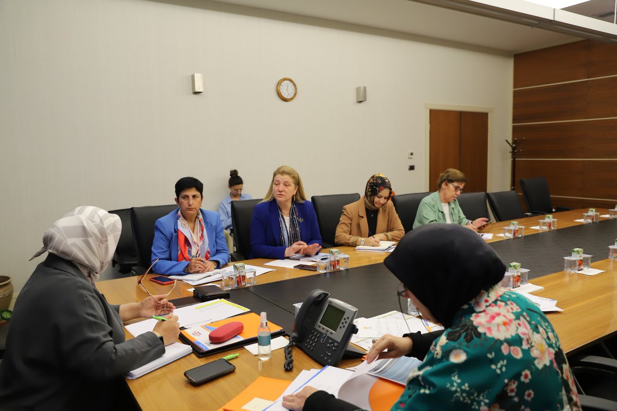 AK Parti Kadın Kolları tweet media