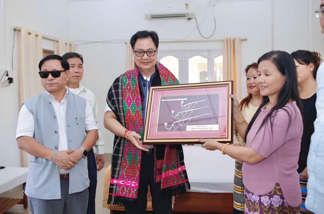 “We meet so many people in life, but we connect to the heart of very few!” our Union Minister (GOI) sh.Kiren Rijiju sir at Tezu. @KirenRijiju