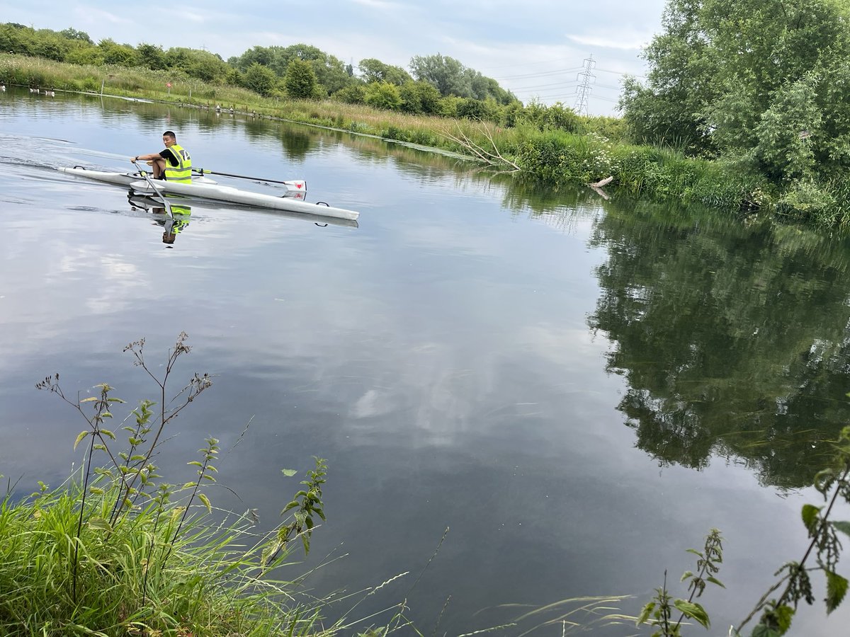 HaileyburyBC's tweet photo. One man, one boat, one river. https://t.co/eunC4XJqAQ