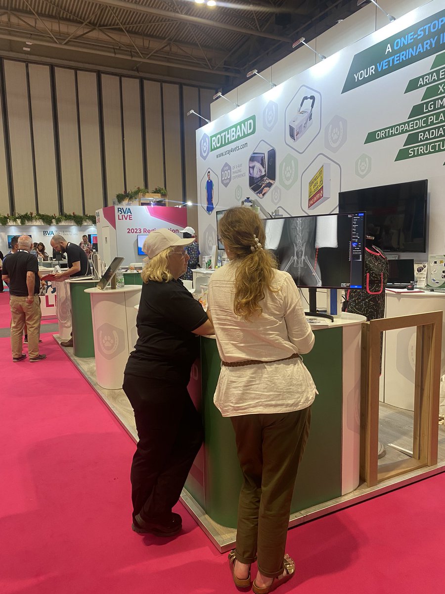 xray4vet's tweet photo. Having a great meeting at #BVA come and see us at stand A31 https://t.co/y20YqlpY0d