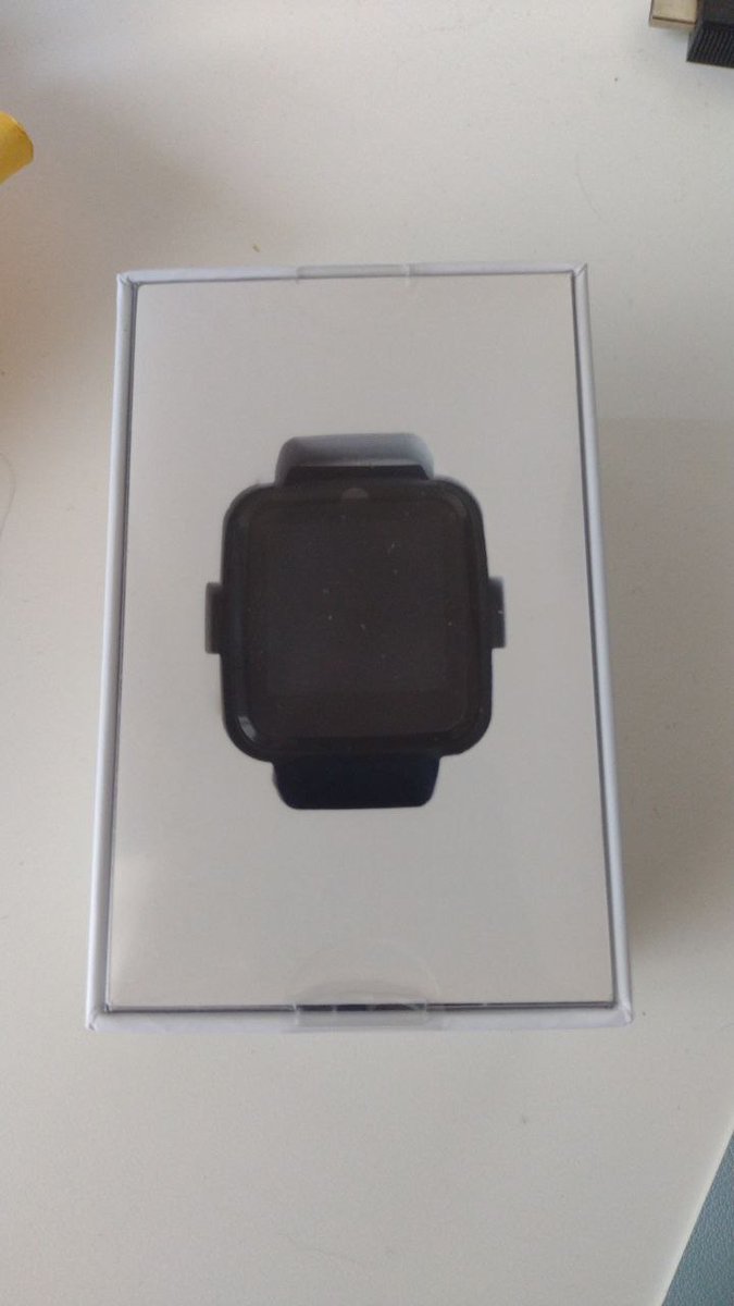 nevat's tweet photo. Pues ya esta aquí el PineTime (smartwach con SO opensource). 28€ de reloj, 13€ de aduanas (ouch). Actualizado el firmware desde Linux y con un skin muy Unix #pinetime #OpenSource https://t.co/OkzMVqVWO6