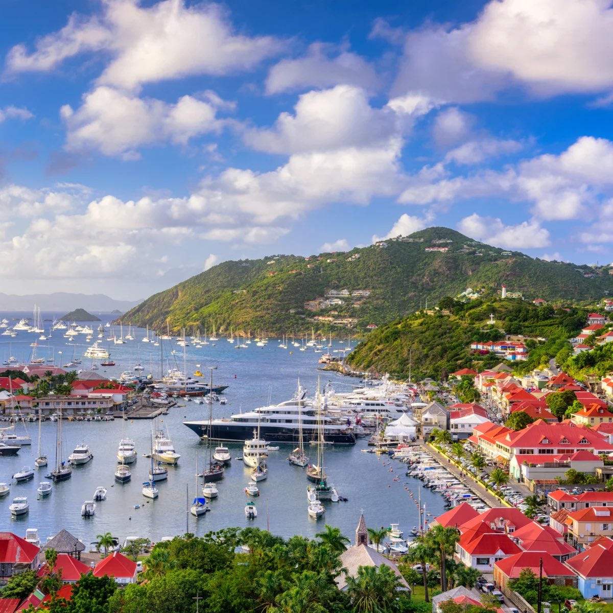 VoltVacations1's tweet photo. @CarnivalCruise St Barts…because, it’s time https://t.co/tfK2Oj0INO