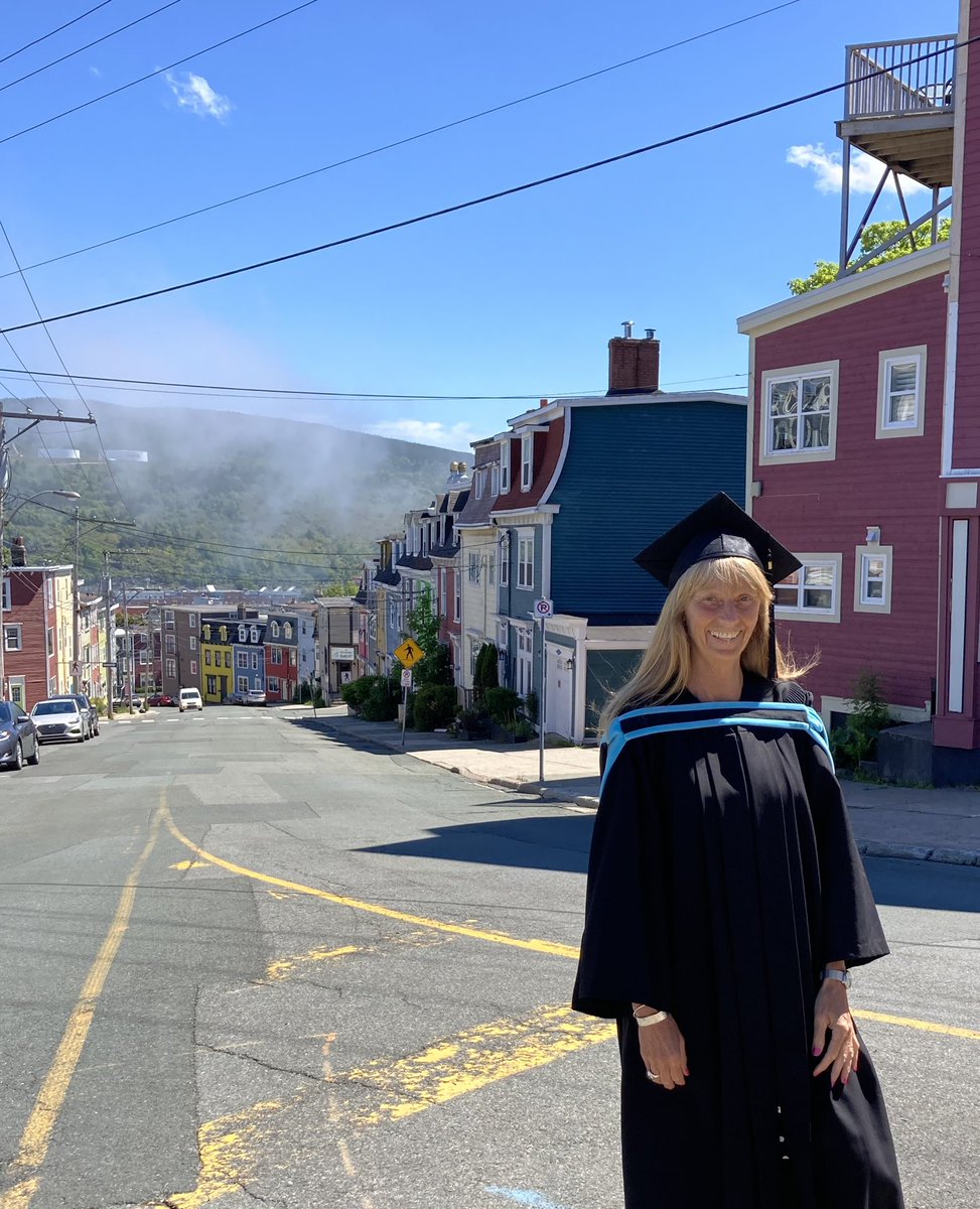 gjuvonen's tweet photo. An amazing special day to celebrate a much anticipated postponed convocation in our beautiful city! #MUNgrad https://t.co/BkkMLiaEB9