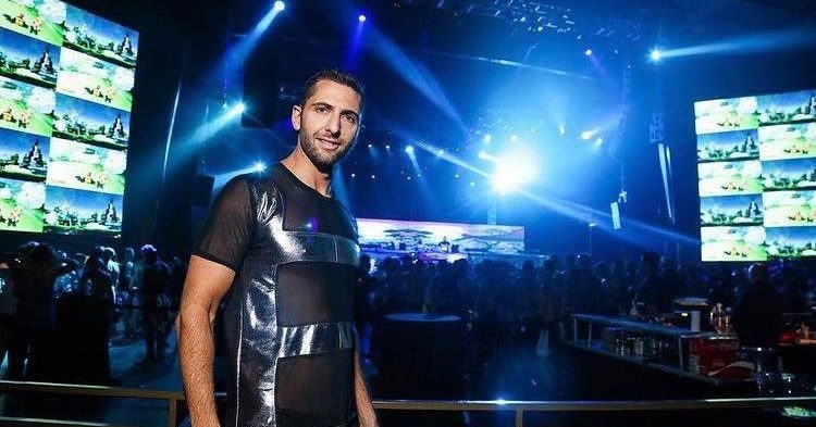 instinctmag's tweet photo. MetaPride Land Makes Global History As The First Hybrid Pride Event Ever! https://t.co/ylWr4Vfp57 #Entertainment #Videos #MattStevenson #MetaPrideLand #NewYorkCity https://t.co/Ul6CDgnVzs