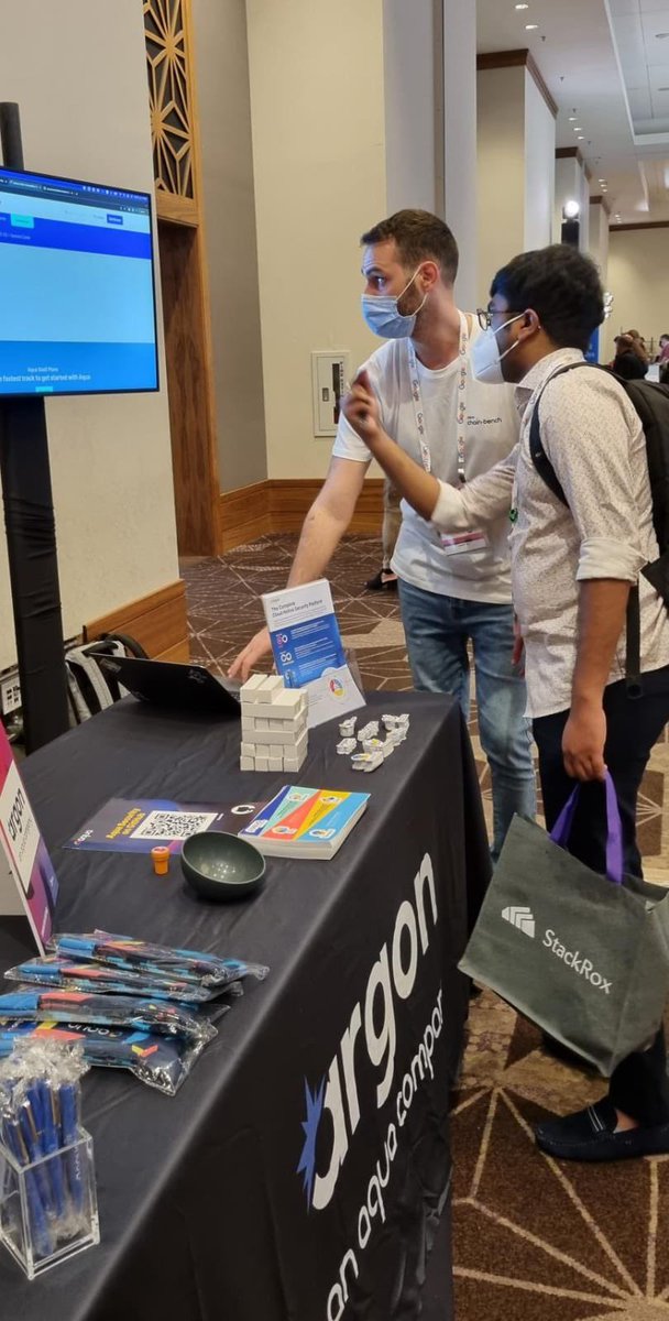 We just launched Chain-Bench at #OpenSourceSummit Austin!
It is an #opensource framework that ensure complaince of your #softwaresupplychain - lnkd.in/drsPx3X3