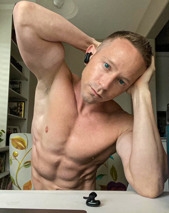 My Instagram account of 5 years looks like it&rsquo;s about to be deleted. New Instagram: @tomprobstphotography