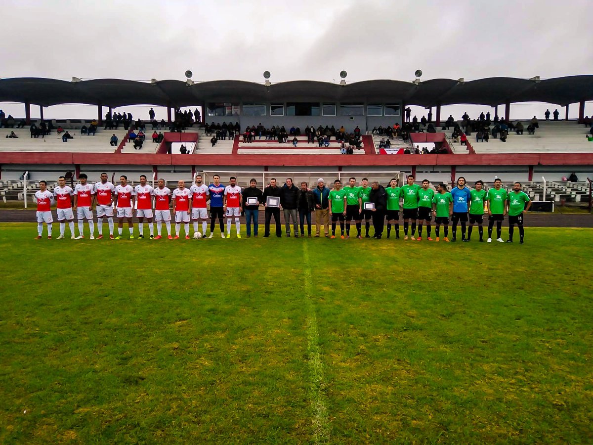 ¡Histórico paso en Uruguay!🇺🇾

Inició la primera <a href="/CopaAUFUruguay/">Copa AUF Uruguay</a>. Este torneo representa un logro para el desarrollo del fútbol en ese país, con el protagonismo de 29 ciudades y la participación de 76 clubes, que en 77 partidos decidirán al campeón.

Felicitaciones <a href="/AUFOficial/">AUF</a> 👏🏼