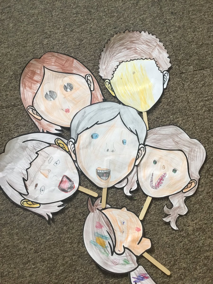 TheTrinityL5's tweet photo. Y1Sh have made their masks to show how they would feel if they made the right or wrong choices. #trinityre We always make the right choices! 🙏 https://t.co/uNuC3NIdUg