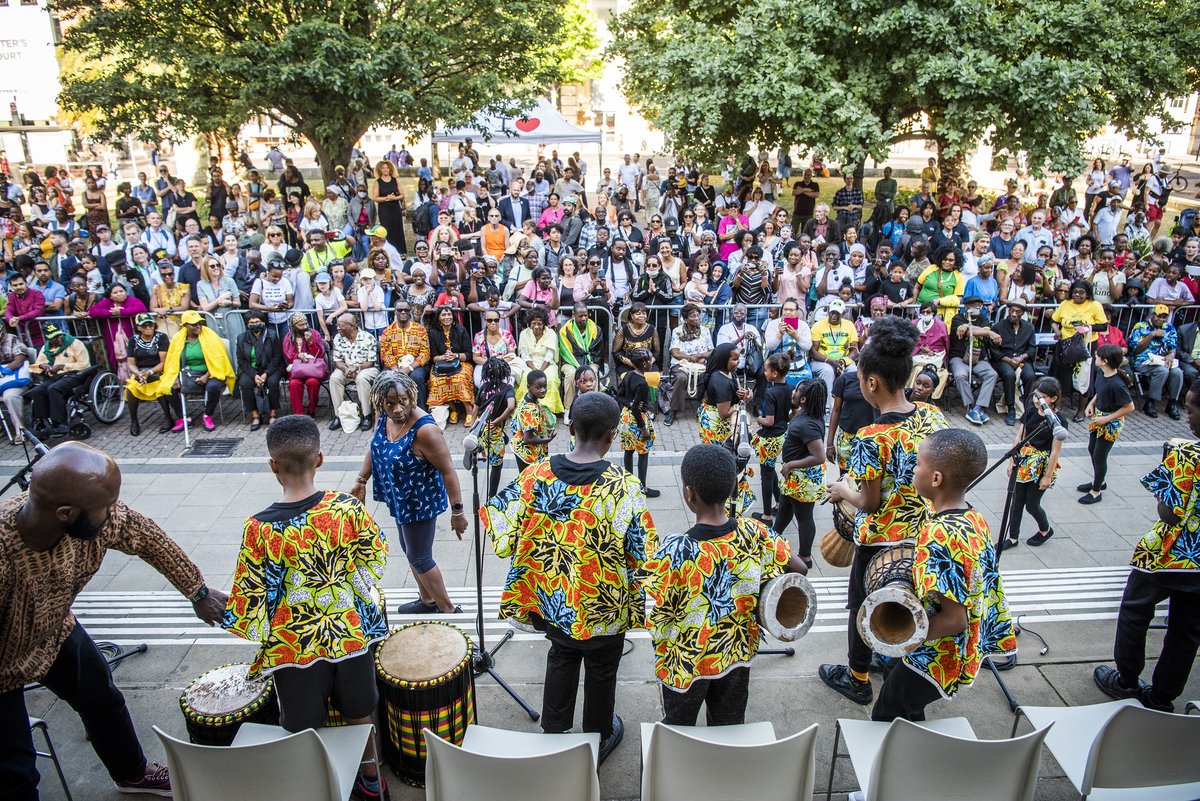 hackneycouncil's tweet photo. Thanks to @thomasjprice, legend @EddieNestorMBE , all the performers and everyone that came out to celebrate #WindrushDay in Hackney yesterday! π Sharing some highlights belowπ #HackneyforWindrush https://t.co/NSciJ2uzDa