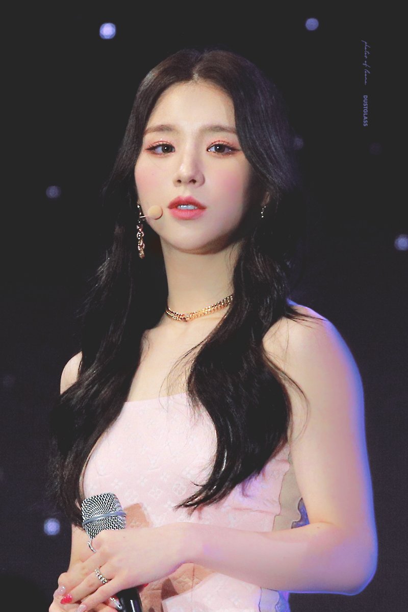 유리가루 tweet media