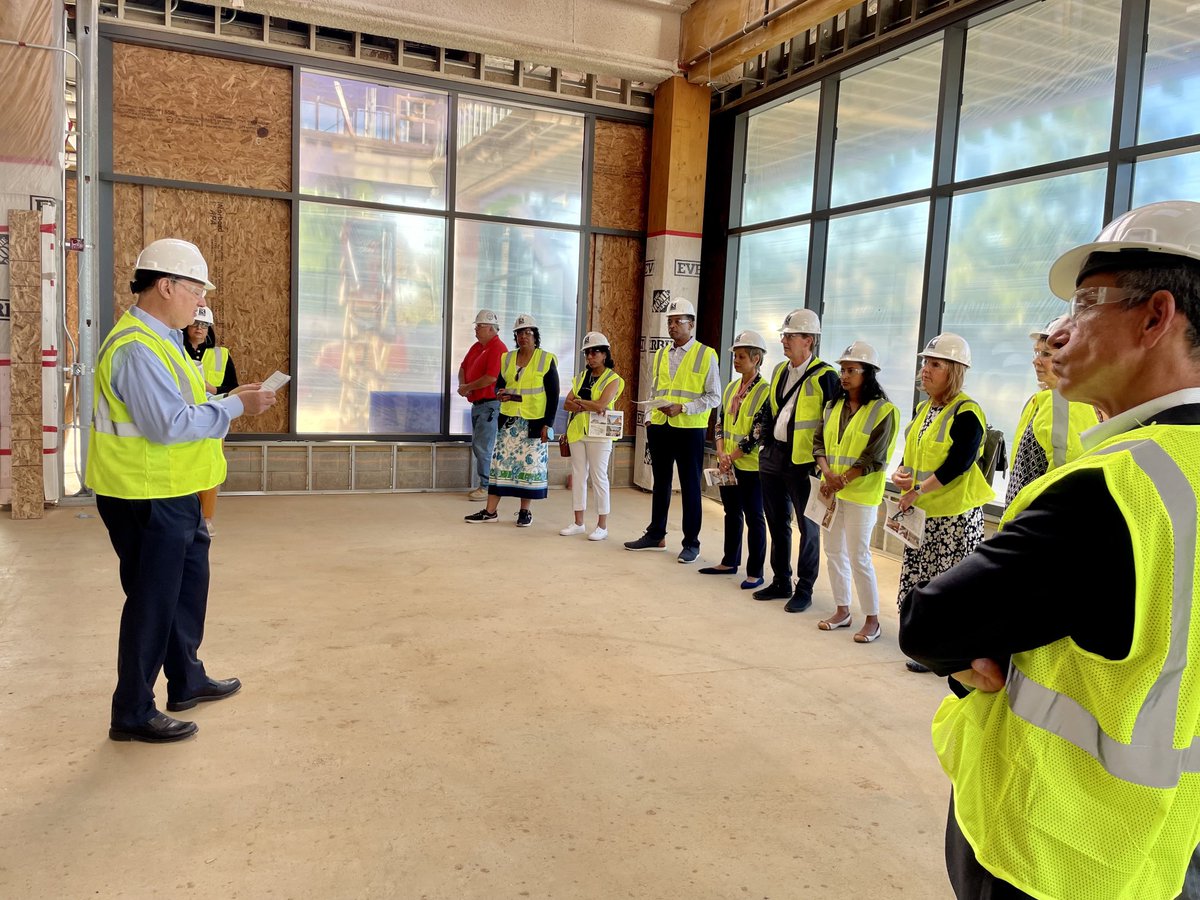 CleveFoundation's tweet photo. #CLEhome is already warm and inviting! Our Board of Directors took in HQ views this morning guided by CEO Ronn Richard, COO ⁦@lilliankuri⁩ &amp; CFO ⁦@rosanne_potter⁩. High ceilings = high aspirations for our work #WithCommunity. https://t.co/FL2KasakvK