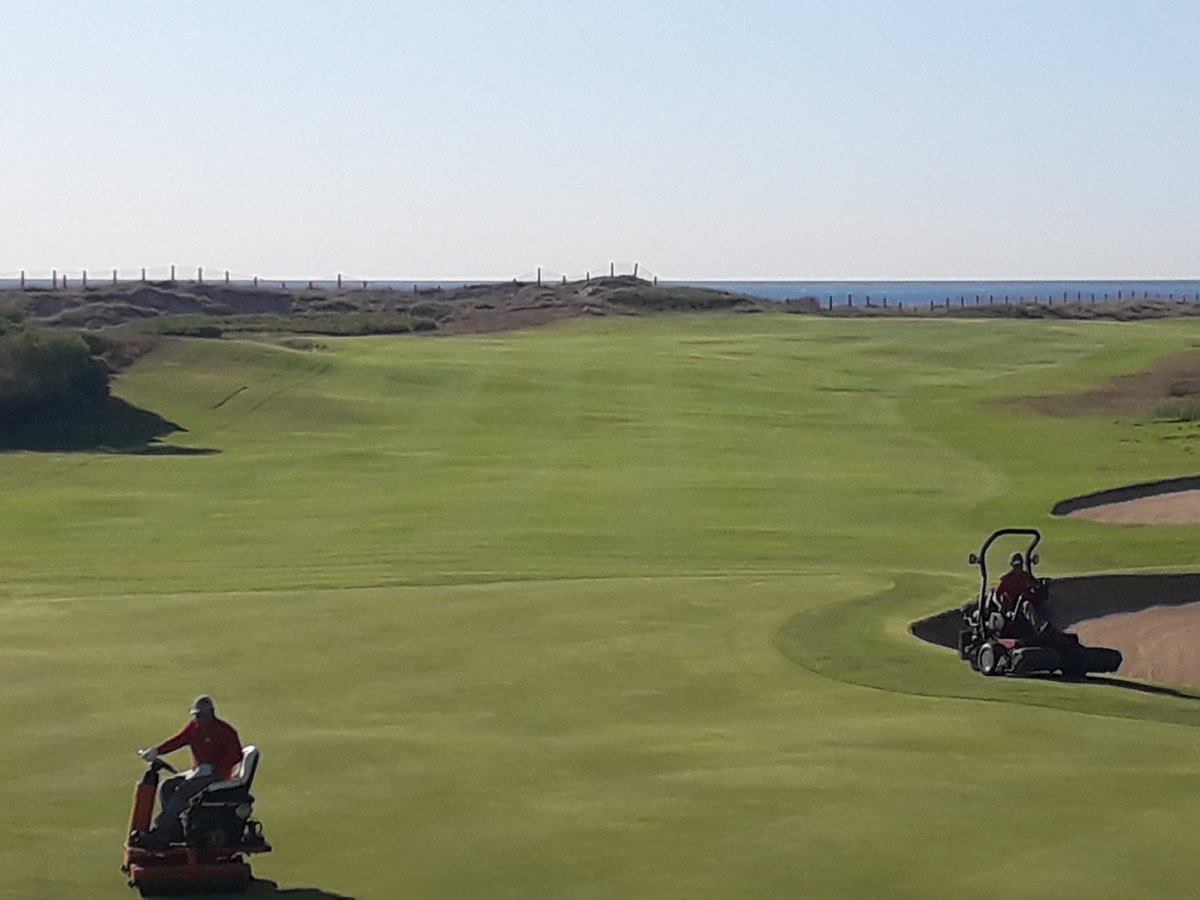 fraconalv's tweet photo. Detrás de este gran ⛳EUROPEO INDIVIDUAL MASCULINO 2022 que albergamos en @paradores #Golf #ElSaler hay un equipo increíble que procura que esos 144 jugadores, de 42 países, se lleven el mejor recuerdo de #España y de @paradores 
#EquipoParadores
@rfegolf 
@EGA_golf 
Gracias ¡¡¡ https://t.co/8O8TRkag0L